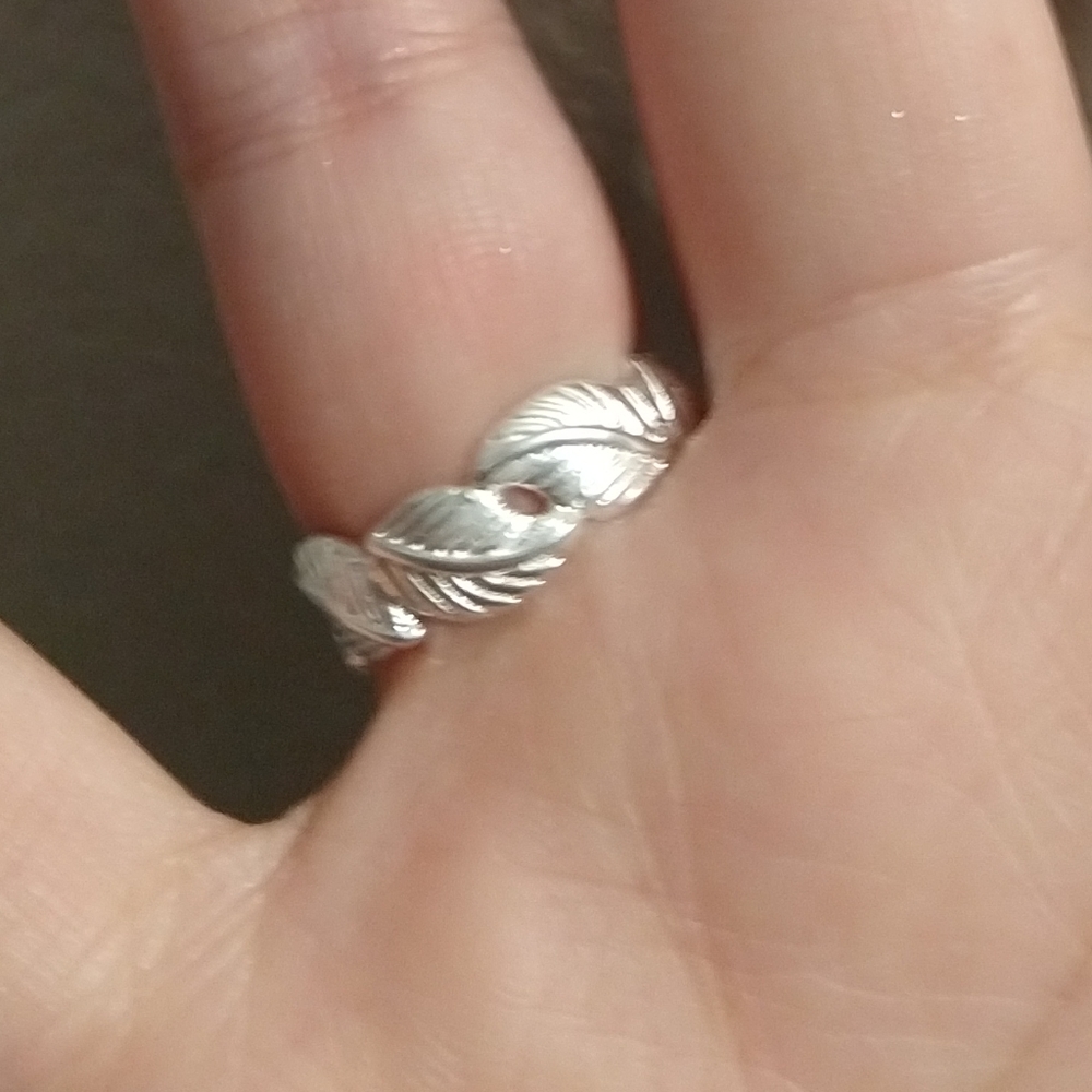 Nice Leaf Solid Sterling Silver Artistic Ring - image 3